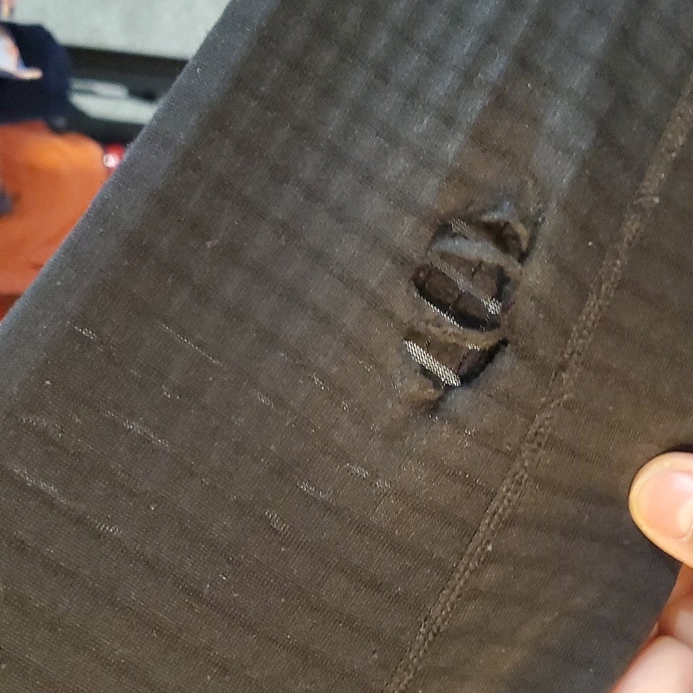 Patagonia Red Door Mid Layer Pullover - image 6